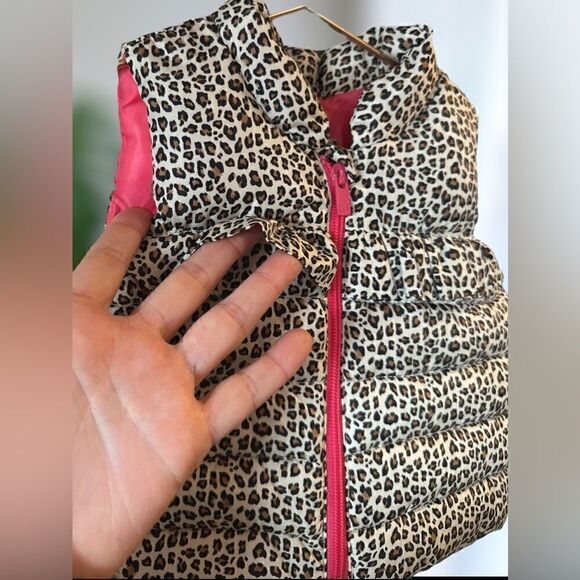 BabyGAP | Baby Toddler Girls 6-12 Month Puffer Vest Leopard Print Hot Pink Tan - Picture 4 of 10